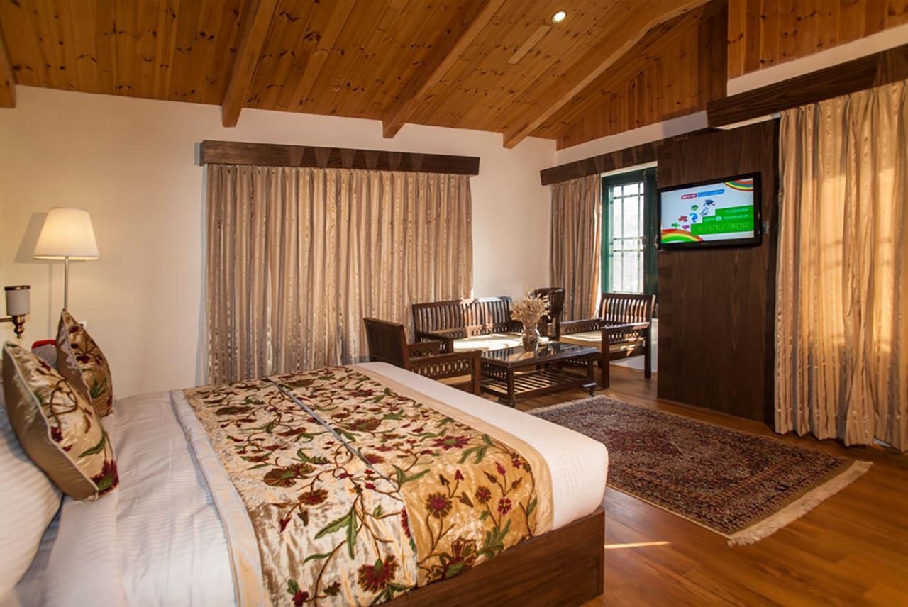 Lemon Tree Hotel Srinagar Εξωτερικό φωτογραφία
