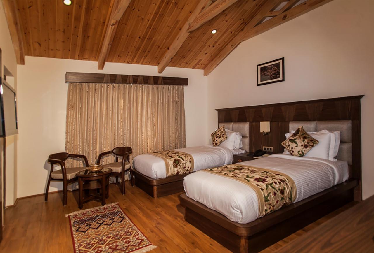 Lemon Tree Hotel Srinagar Εξωτερικό φωτογραφία