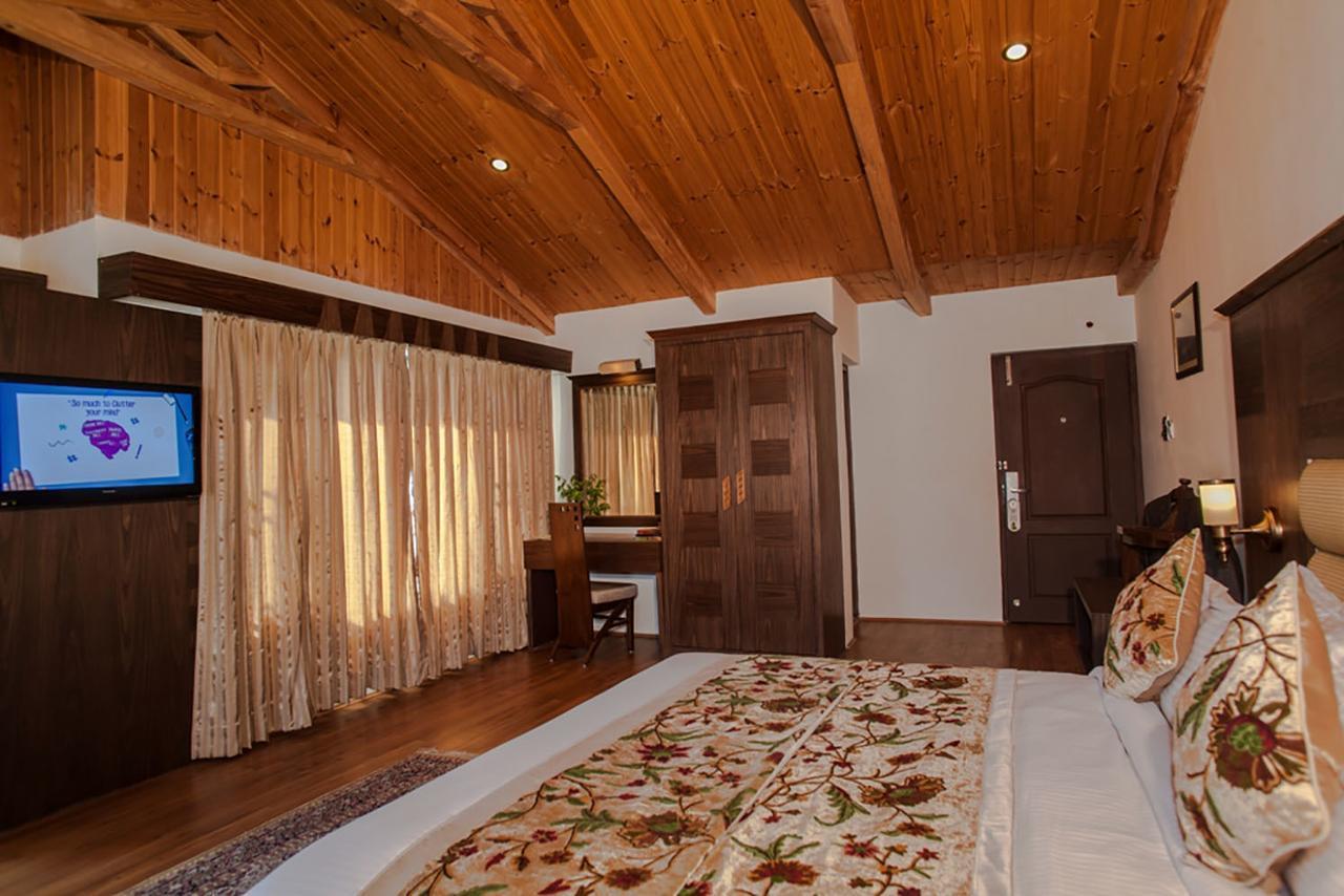 Lemon Tree Hotel Srinagar Εξωτερικό φωτογραφία