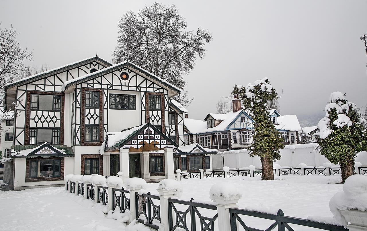 Lemon Tree Hotel Srinagar Εξωτερικό φωτογραφία