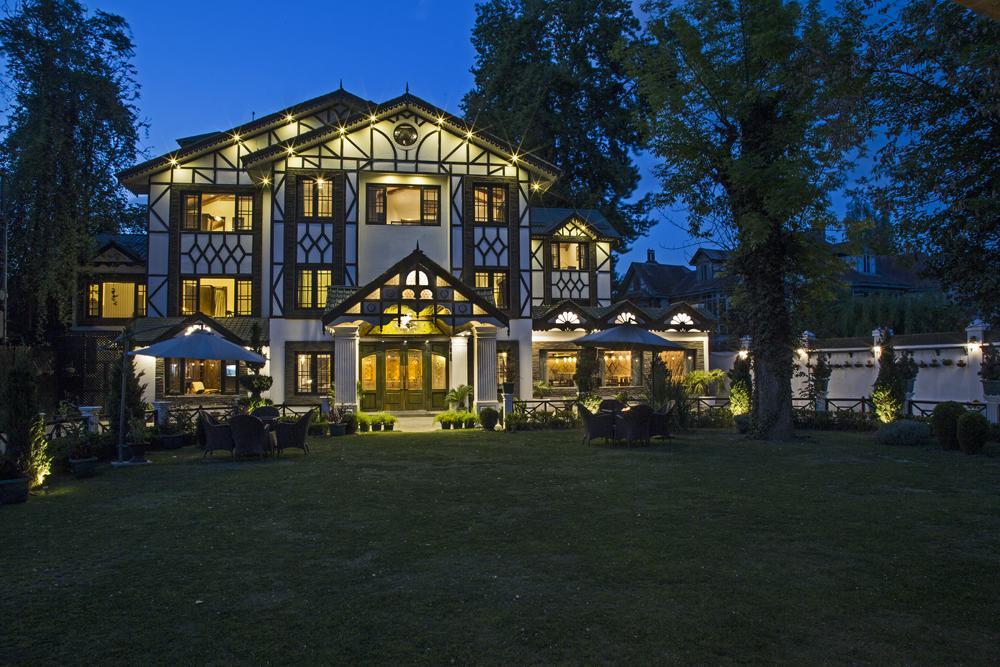 Lemon Tree Hotel Srinagar Εξωτερικό φωτογραφία